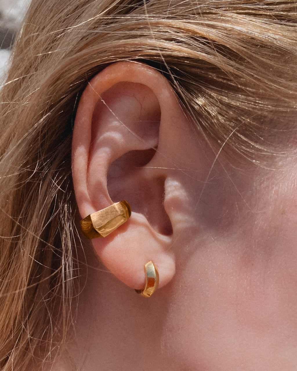 Basic Gold Spark Hoops